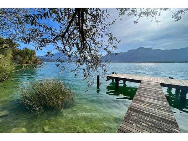 Immobilie in Tiefgraben - Pole-Position Mondsee! Ein Zuhause mit Panoramablick und Badeplatz samt Steg - Bild 2