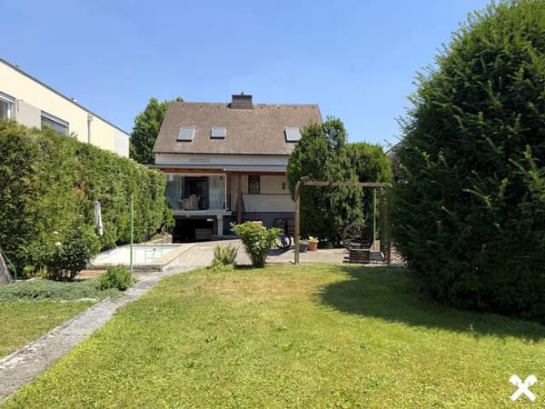 Immobilie in Günselsdorf - 1 oder 2 Familien unter einem Dach - Bild 0