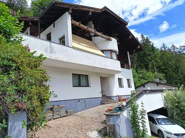 Immobilie in Axams - Haus in 0mes 180m² mit Garten, Garage und atemberaubendem Bergblick! - Bild 0