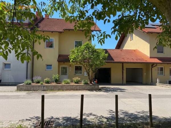 Immobilie in Ansfelden - Großzügiges, vollunterkellertes Reihenmittelhaus mit Garten, Garage & ca. 245 m² Gesamtnutzfläche in Ansfelden - Bild 1