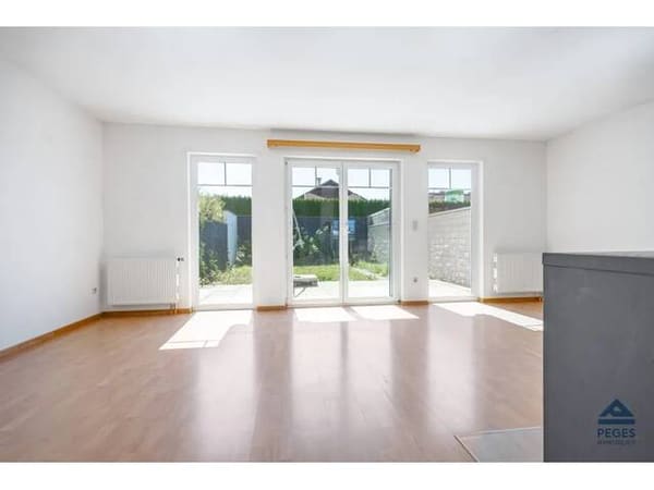 Immobilie in Berndorf bei Salzburg - LANDLIEBE: Charmantes Reihenhaus in Berndorf bei Salzburg - Bild 2