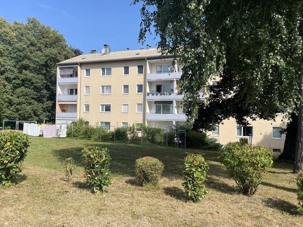 Immobilie in Vöcklabruck - Gepflegte 4-Zimmer-Eigentumswohnung in zentraler Lage von Vöcklabruck - Bild 0