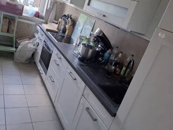 Immobilie in Vöcklabruck - Gepflegte 4-Zimmer-Eigentumswohnung in zentraler Lage von Vöcklabruck - Bild 2