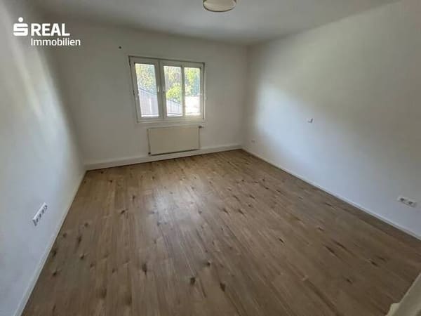 Immobilie in Waidhofen an der Ybbs - Gepflegte 3-Zimmer-Wohnung mit Garage - Bild 2
