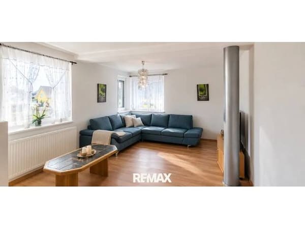 Immobilie in Windhaag bei Perg - Großzügiges Wohnungspaket mit Halle und herrlicher Aussicht - Bild 3