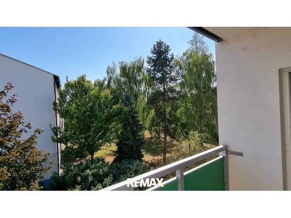 Immobilie in St. Pölten - Gepflegte 3-Zimmer-Eigentumswohnung mit Loggia in St. Pölten - Bild 2