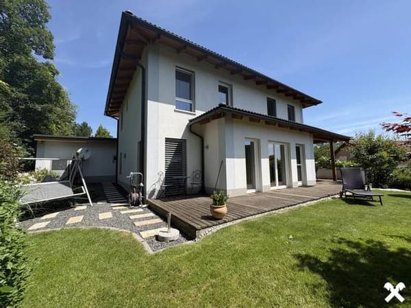 Immobilie in Scharten - Hochwertiges Einfamilienhaus mit traumhaftem Garten in Breitenaich - Bild 2