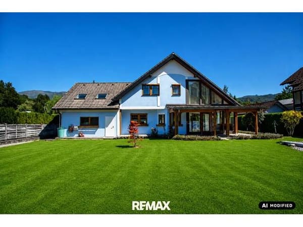 Immobilie in Bad Ischl - Ein Paradies für die ganze Familie - Großzügiges Wohnglück mit Doppelgarage, Pool und Nebengebäude - Bild 0