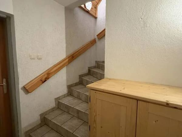 Immobilie in Oberweg - OBERWEG: Großzügiges Wohnhaus mit Garten, Pool, Sauna & viel Platz - Bild 2