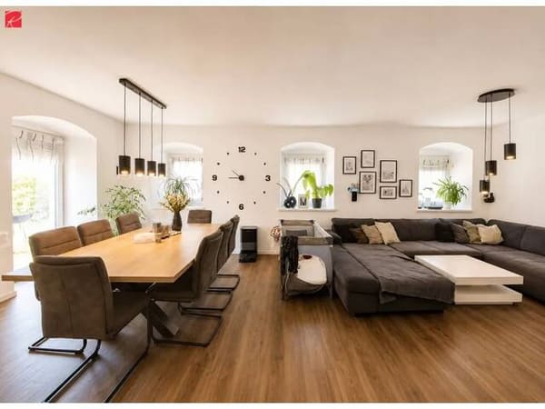 Immobilie in St. Margarethen an der Raab - Modern saniert auf über 3.000 m² Grund - mit Bar im restaurierten Gewölbekeller - Bild 3