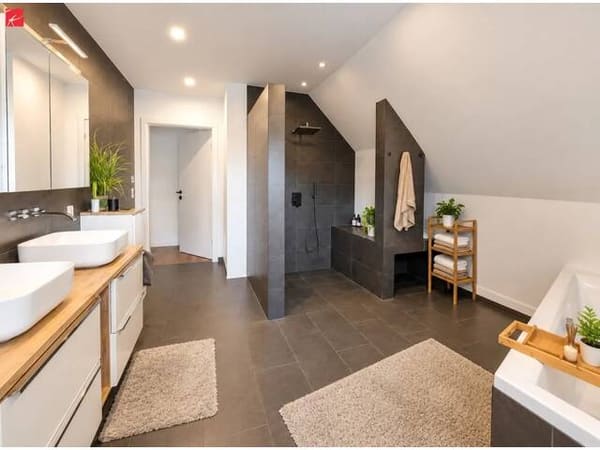 Immobilie in St. Margarethen an der Raab - Modern saniert auf über 3.000 m² Grund - mit Bar im restaurierten Gewölbekeller - Bild 4