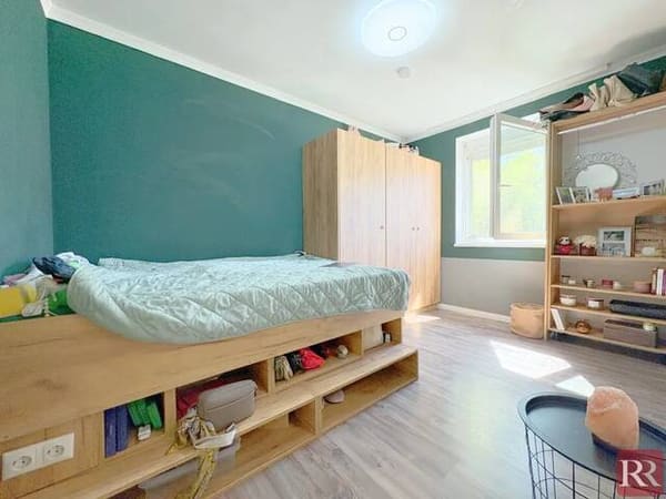 Immobilie in Ebreichsdorf - Moderne Dreizimmerwohnung mit Garten und zwei Parkplätzen, Badebiotop - Bild 3