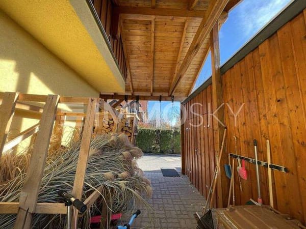Immobilie in Münchendorf - Garten-Pool-Keller-Kamin! - Bild 1