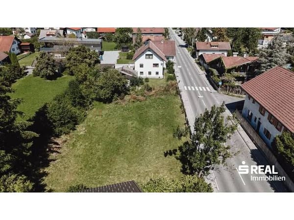 Immobilie in Lechaschau - Großzügige Liegenschaft mit historischem Wohnhaus und 1.672 m² Grundstück in Lechaschau - Bild 3