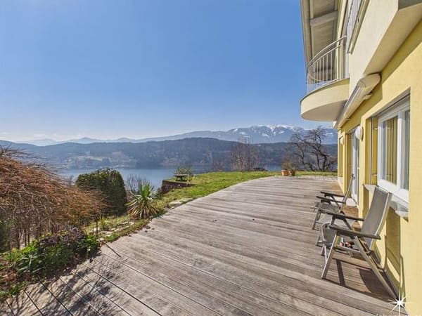 Immobilie in Millstatt am See - Panorama-Residenz Millstatt: Wo Wohndesign auf grenzenlose Freiheit trifft. Exklusives Anwesen mit Seeblick. - Bild 1