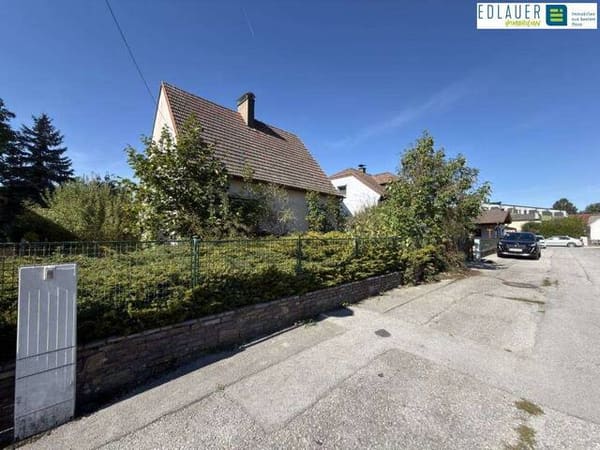 Immobilie in Weinburg - Charmantes Haus mit viel Charakter und großem Potenzial! - Bild 0