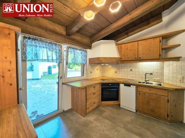 Immobilie in Flaurling - Haus im K-Stil mit gemütlichem Wohncharakter - Bild 2