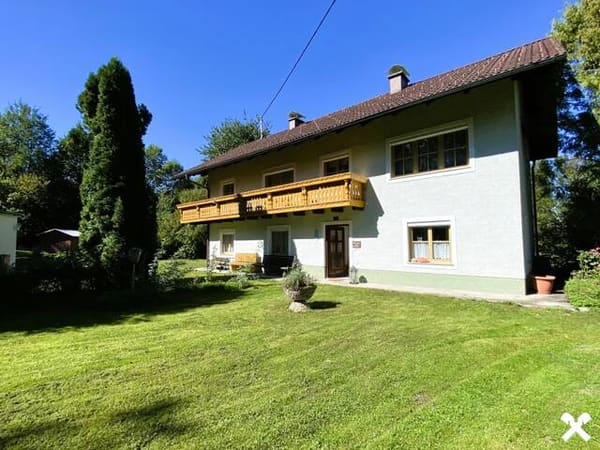 Immobilie in Grünau im Almtal - VIEL PLATZ IM GRÜNEN! Geräumiges Wohnhaus mit großem Grundstück - Bild 0