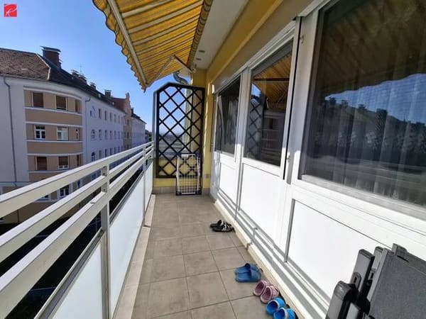 Immobilie in Fürstenfeld - Hochwertig saniert mit Balkon, Loggia & Garage - Bild 3