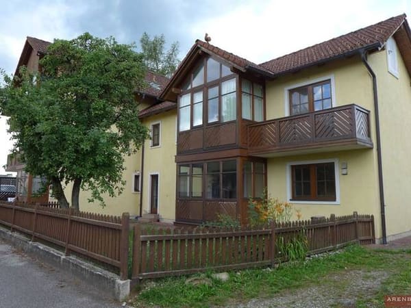 Immobilie in Mattighofen - Mietshaus mit 5 parifizierten Wohnungen und PP - Mattighofen - Bild 0