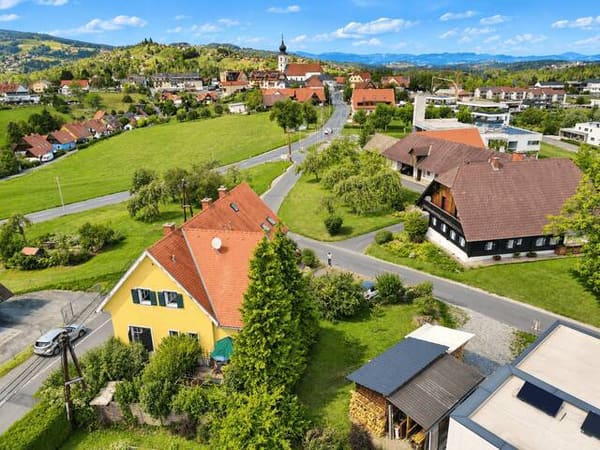 Immobilie in St. Stefan ob Stainz - Mehrfamilienhaus mit 4 getrennten Wohnungen und insgesamt 210m² Wohnfläche in der Nähe von Stainz - Bild 0
