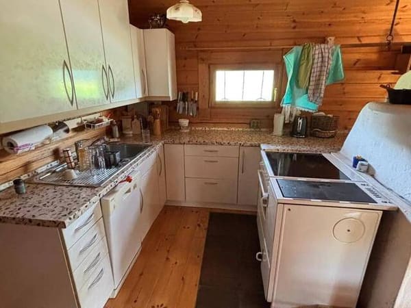 Immobilie in Ottnang - Gepflegtes 2-Zimmer-Holzhaus mit großem Garten in Ottnang - ideal als Ferien- oder Wochenendhaus - Bild 4