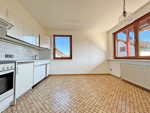 Immobilie in Höchst - Wohnen auf zwei Ebene - großzügige Wohnung mit Balkon & Garten - Bild 4