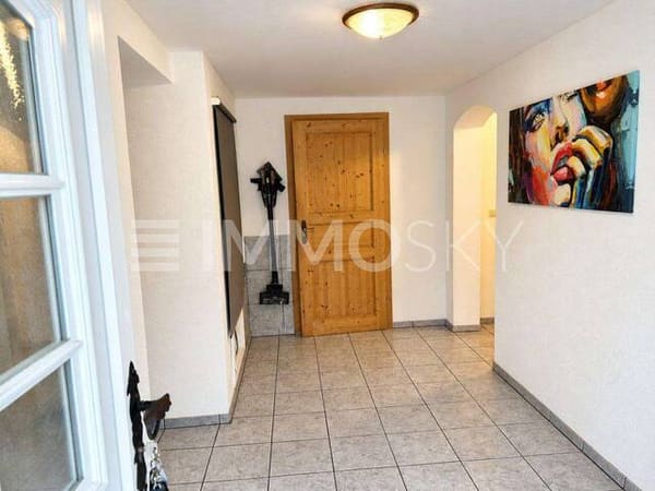 Immobilie in Schalchen - Viel Potenzial für Familien mit Ausbaureserve und Einliegerwohnung - Bild 1