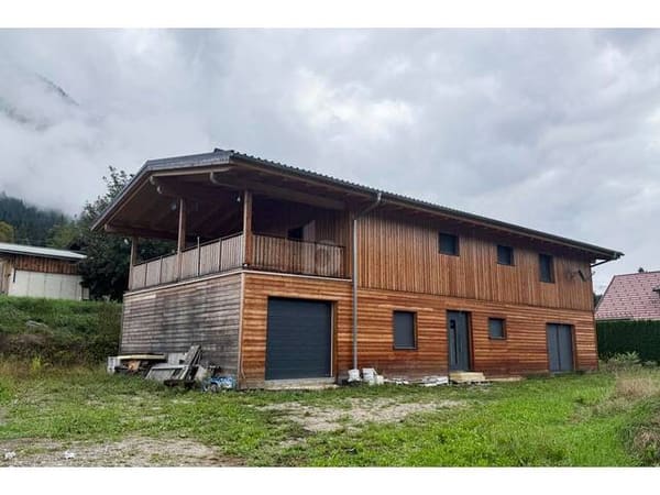 Immobilie in Hermagor - GROßZÜGIGES WOHNHAUS MIT DREI GÄSTEAPARTMENTS ZUM FERTIGSTELLEN - Bild 3