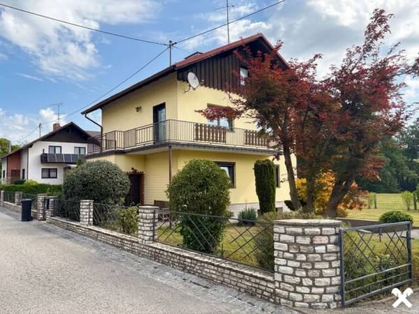 Immobilie in Ried im Innkreis - Wohnhaus mit Potenzial am Stadtrand - Bild 3