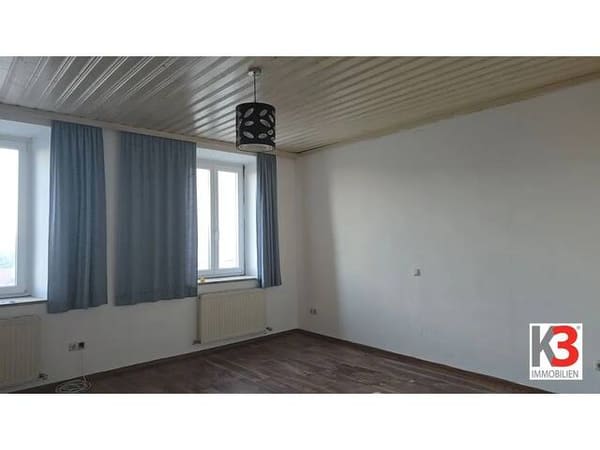 Immobilie in Taiskirchen im Innkreis - K3 - Großzügige Villa mit 2 Wohneinheiten, Garten & Garage in Taiskirchen - Top Lage! - Bild 3