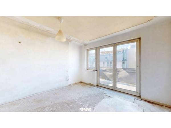 Immobilie in Wien - Sanierungsbedürftige 2-Zimmer-Balkon-Wohnung in U1-Nähe - Bild 3