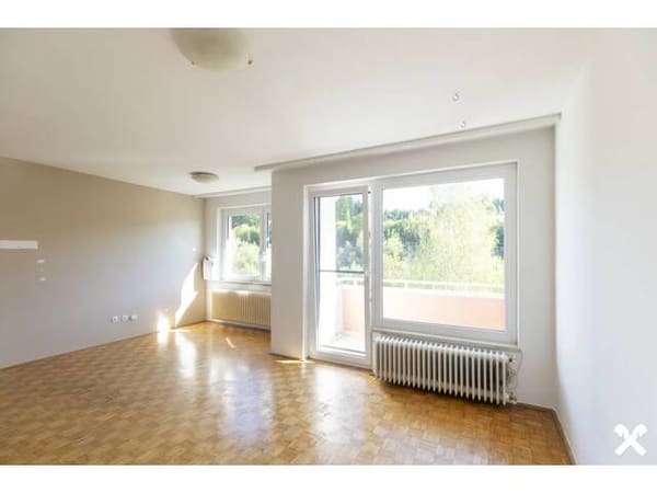 Immobilie in Frankenmarkt - 3-Zimmer-Wohnung mit Loggia und Gestaltungspotenzial - Bild 1