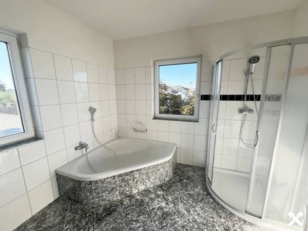 Immobilie in Eberstalzell - Exklusiv wohnen in Ruhelage - Bild 4