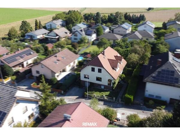 Immobilie in Gerersdorf - Gepflegtes Einfamilienhaus mit großem Garten und Ausbaupotenzial in Gerersdorf - Bild 3