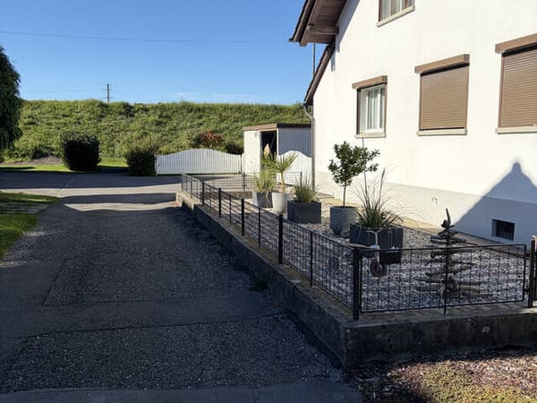 Immobilie in Lustenau - Einfamilienhaus mit Nebengebäude in Lustenau – Sackgassenlage, provisionsfrei - Bild 2