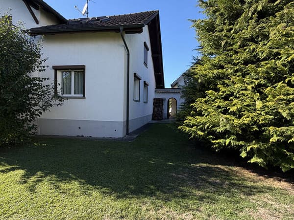 Immobilie in Lustenau - Einfamilienhaus mit Nebengebäude in Lustenau – Sackgassenlage, provisionsfrei - Bild 4