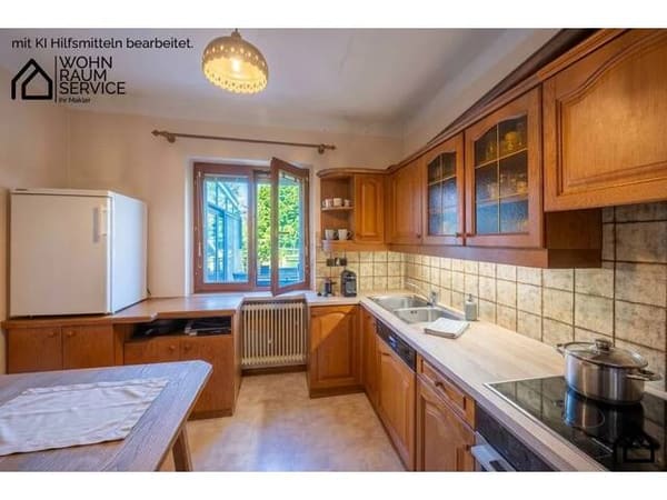 Immobilie in Wien - Großes Wohnhaus mit Werkstatt oder Atelier. - Bild 4