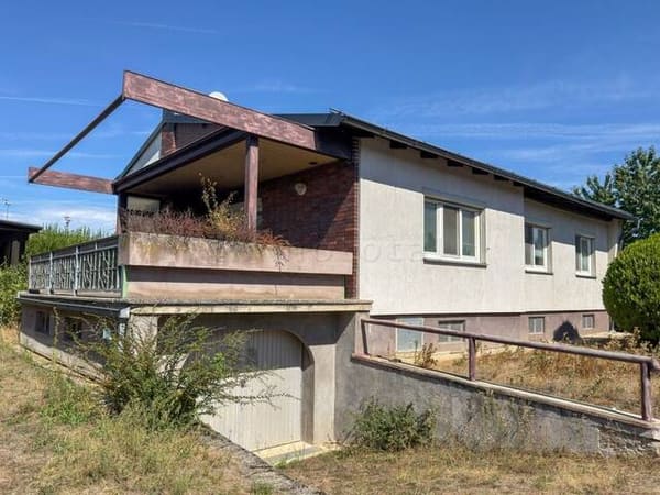 Immobilie in Eggendorf - Eggendorf: Einfamilienhaus mit Garten und Terrasse - Bild 2