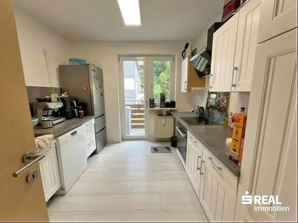 Immobilie in Vils - Großzügig wohnen in Vils - vier Zimmer, zwei Balkone und Raum für Ihre Ideen - Bild 1