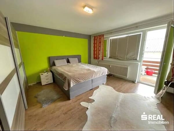 Immobilie in Vils - Großzügig wohnen in Vils - vier Zimmer, zwei Balkone und Raum für Ihre Ideen - Bild 2