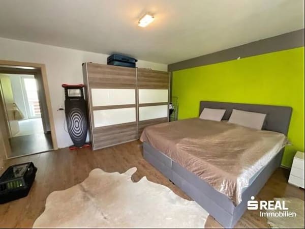 Immobilie in Vils - Großzügig wohnen in Vils - vier Zimmer, zwei Balkone und Raum für Ihre Ideen - Bild 3