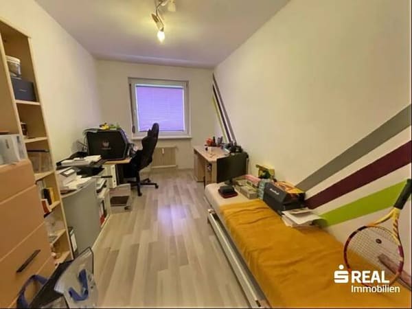 Immobilie in Vils - Großzügig wohnen in Vils - vier Zimmer, zwei Balkone und Raum für Ihre Ideen - Bild 4