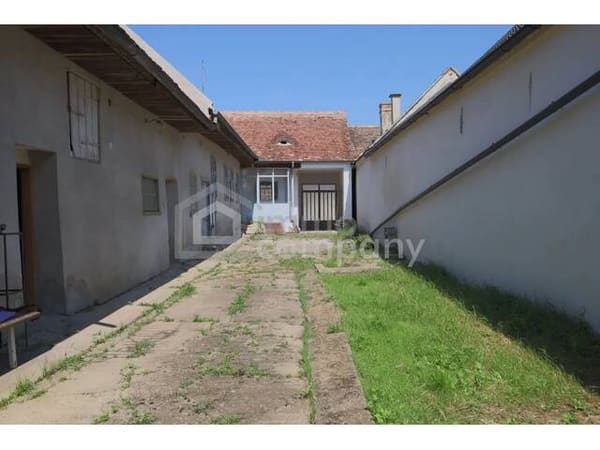 Immobilie in Obritz - Zwei Wege, ein Zuhause -sanierungsbedürftiges Haus mit großem Garten - Bild 3