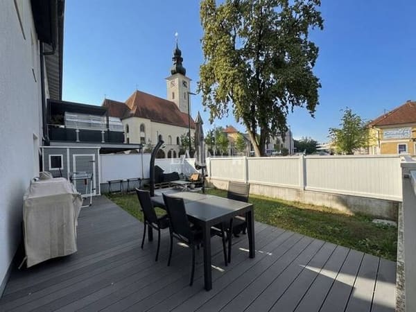 Immobilie in Hörsching - GARTENTRAUM MIT TERRASSE UND ZWEI STELLPLÄTZE IN ZENTRALER LAGE - Bild 1