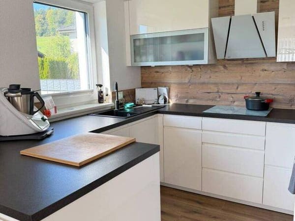 Immobilie in Schneegattern - Großzügiges Einfamilienhaus mit Einliegerwohnung - Bild 2