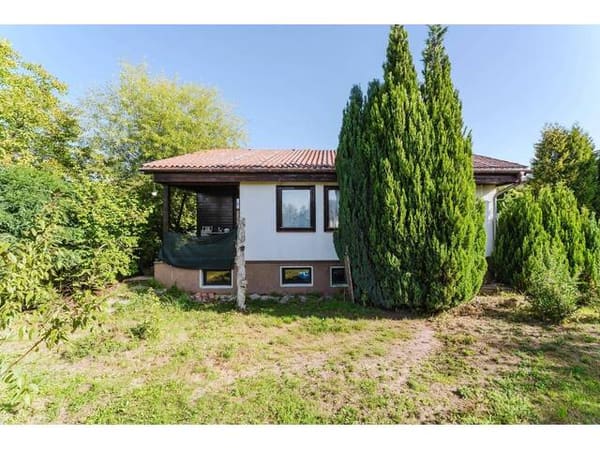Immobilie in Lambach - KÜHLE Sommernächte unterm NUSSBAUM - Bungalow in ruhiger und familiärer Wohnsiedlung - Bild 3