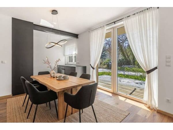 Immobilie in Bad Radkersburg - *** SCHWARZER ADLER *** Neubau trifft Geschichte - exklusiver Erstbezug mit Terrasse und Garten - Bild 1