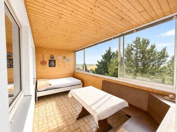 Immobilie in Deutsch-Wagram - Einziehen & Gestalten | 4,5 Zimmer Wohnung mit Freiblick und sonniger Loggia! - Bild 0