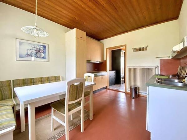Immobilie in Vösendorf - ca. 5 Autominuten von Wien I EINFAMILIENHAUS mit viel Potenzial I großer und privater Garten I beliebte Lage mit Top-Infrastruktur - Bild 4